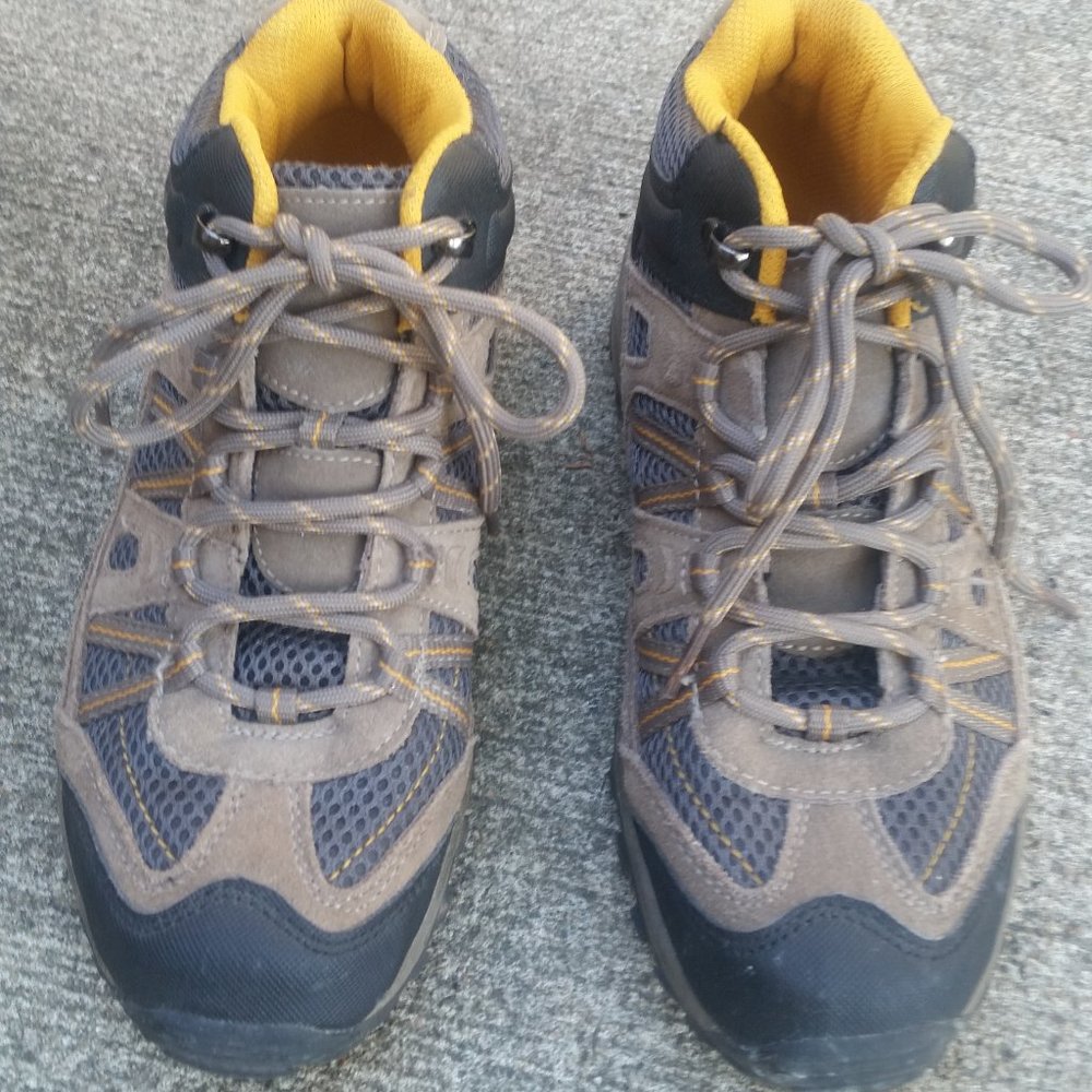 Kohls Rugged Tan Hiking Shoe Boot Big Boy Size 5
